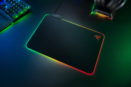 Razer - Firefly V2